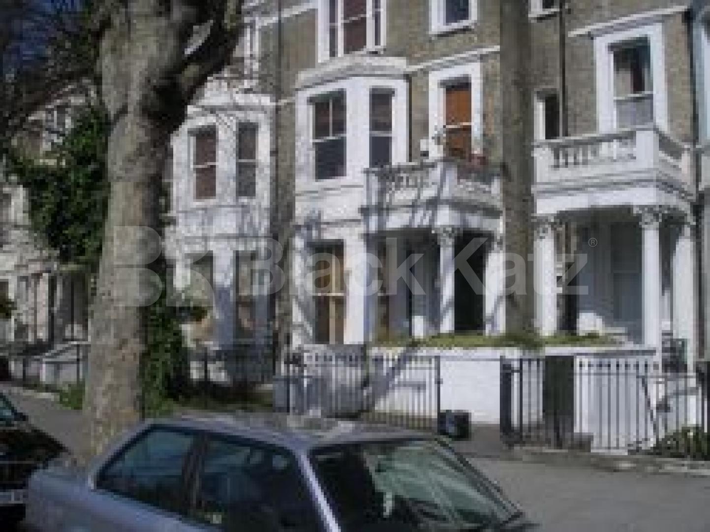 			1 Bedroom, 1 bath, 1 reception Flat			 Sutherland Avenue, MAIDA VALE W9